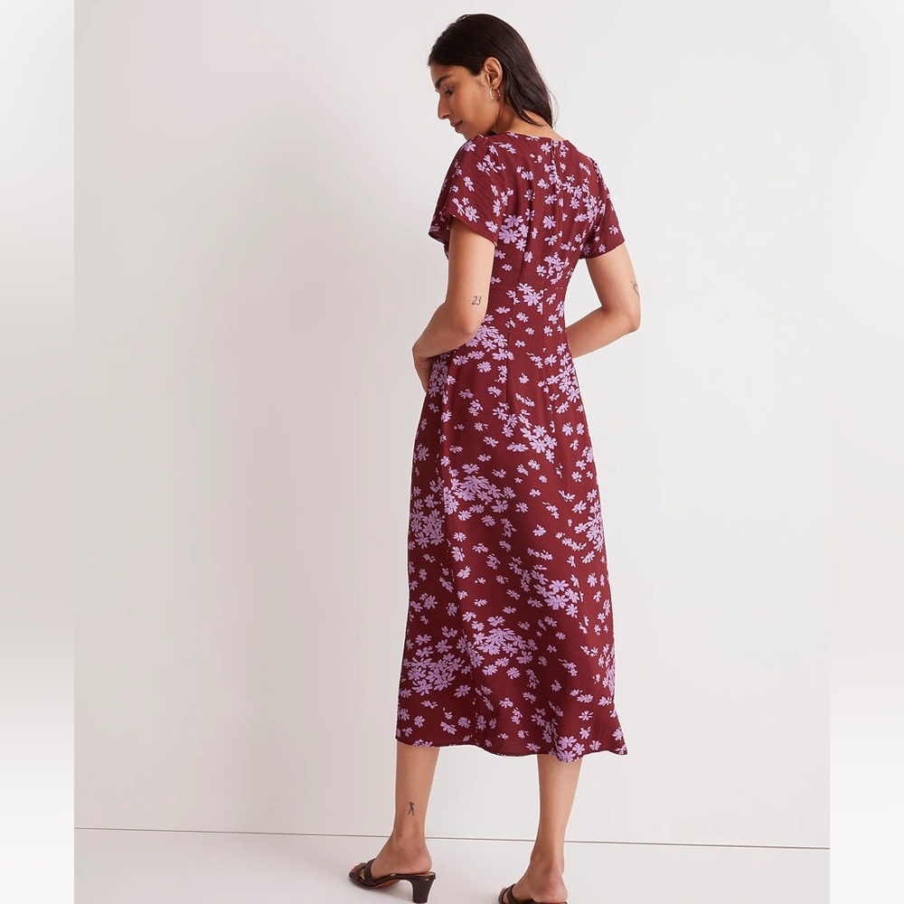Madewell V-Neck Flutter-Sleeve Midi Dress - Picture 4 of 6